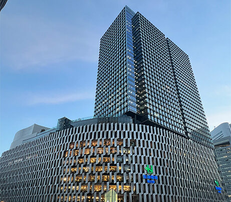 Osaka Umeda Twin Towers (Hanshin Department Store Umeda)